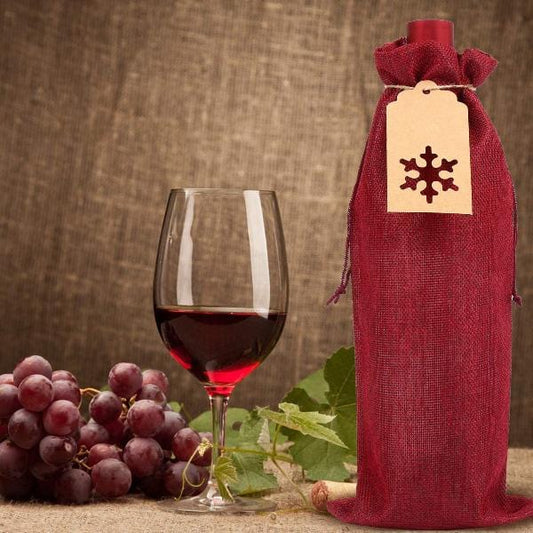 Festive Burlap Wine Bags and Tags - Momma's Secret Cupboard