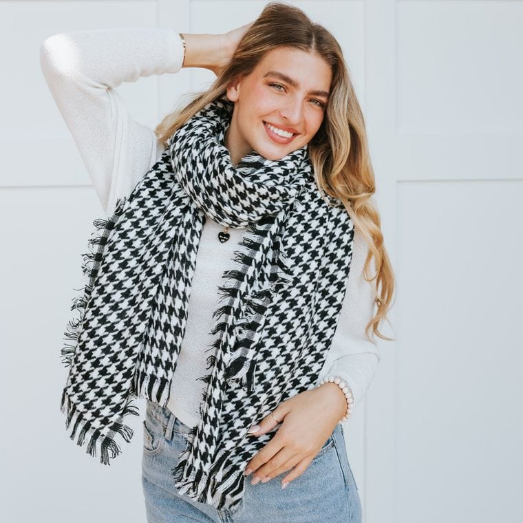 Classy and Sassy in Houndstooth! - Momma's Secret Cupboard